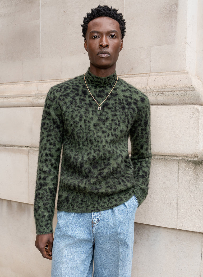Cropped leopard print jumper sale